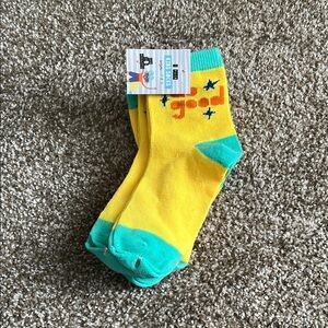 Do Good Happy Socks Yellow and Teal Socks